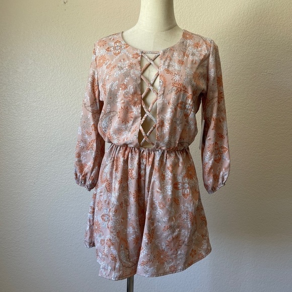 BIN#2 - LAC BLEU Floral Print Romper - Picture 2 of 8